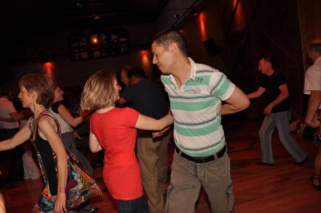 min 2010 05 30 station danse 082